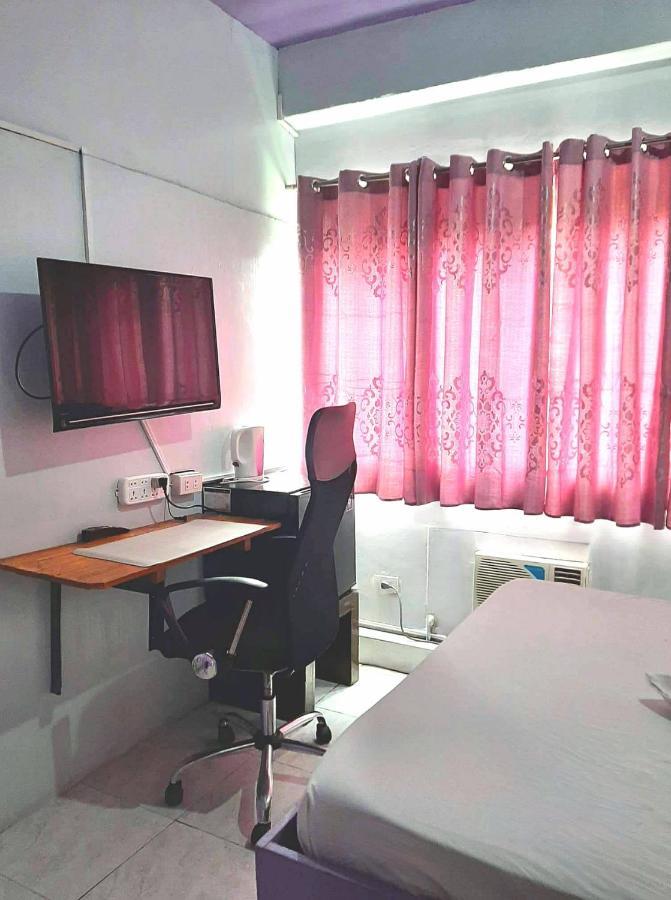 Manila Nomads Hostel マニラ市 エクステリア 写真