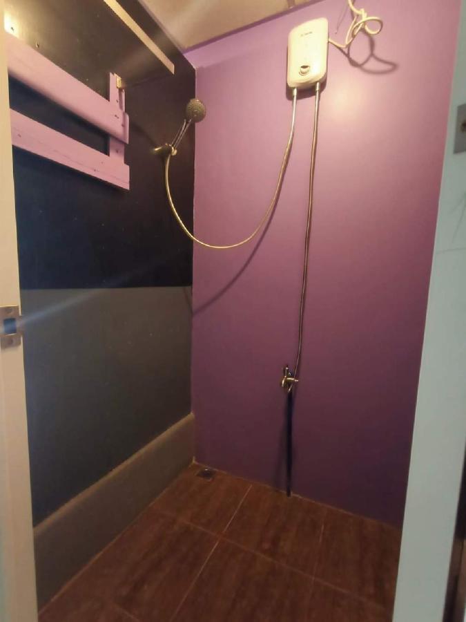 Manila Nomads Hostel マニラ市 エクステリア 写真